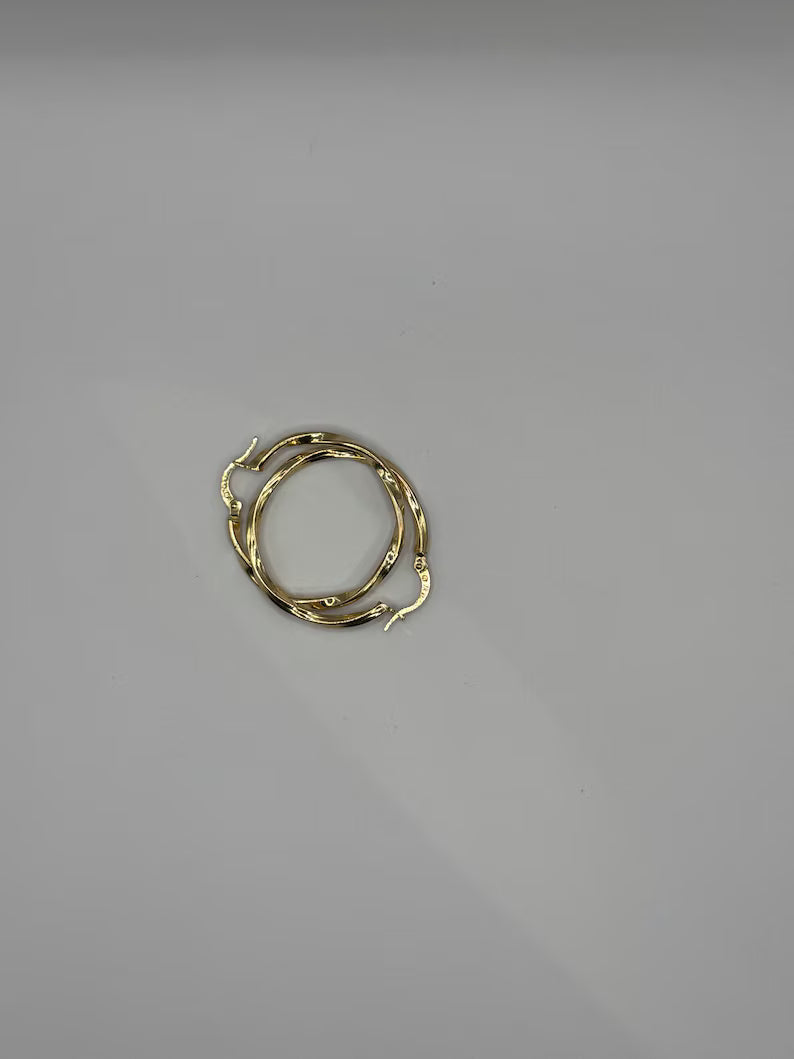 18k Gold Hoop Earrings – Solid Gold – 2.0g