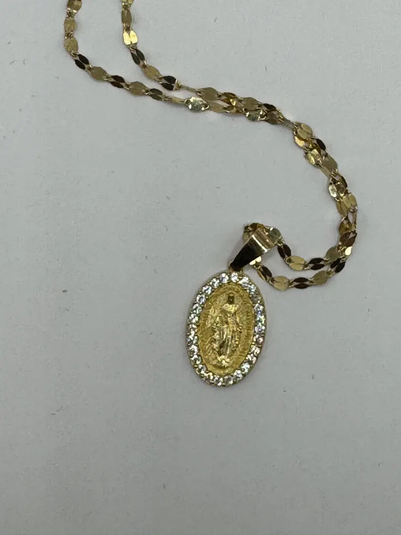 18k Gold Singapore Chain Necklace with Virgin Mary Pendant – Solid Gold – 2.1g