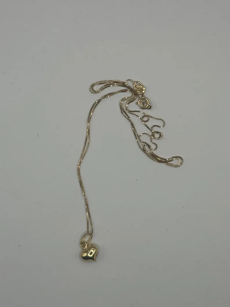 18” Italian Gold Venetian Necklace with Heart Pendant – 18k Solid Gold – 1.7g