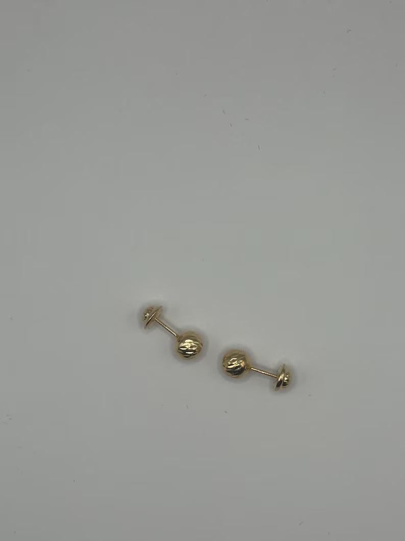18k Gold Large Sphere Stud Earrings – Solid Gold – 0.7g